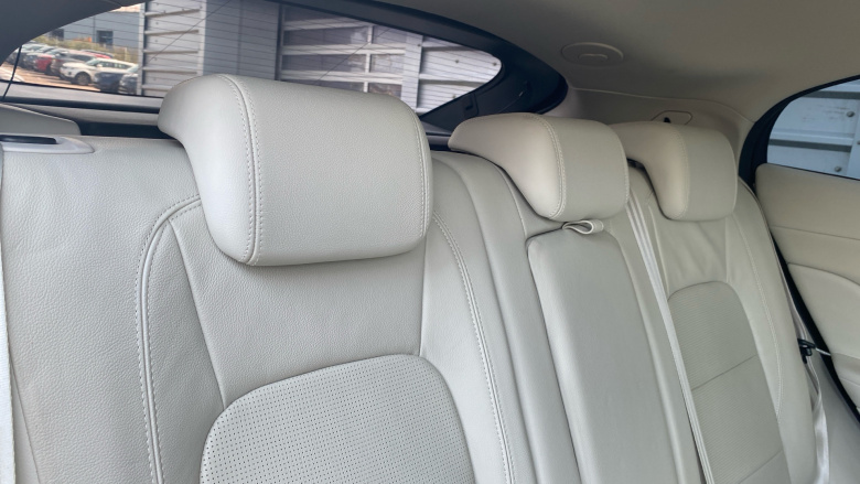 Jaguar I-Pace 294kW EV400 SE 90kWh 5dr Auto Electric Estate